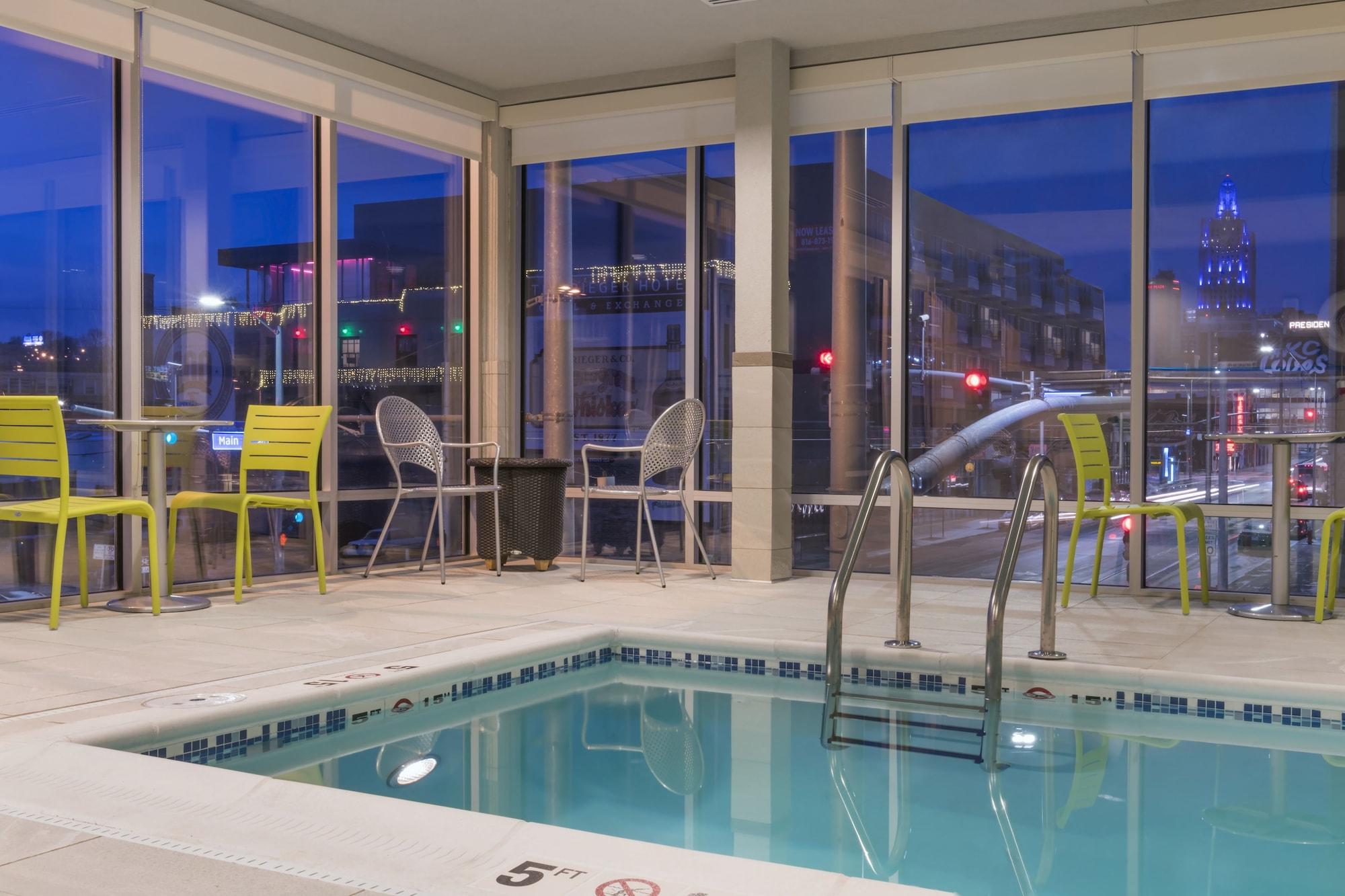 Home2 Suites Kansas City Downtown Esterno foto
